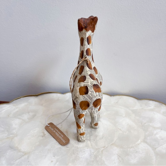 Handcrafted Paper Mache Giraffe Ornament Safari Theme Nursery Decor NEW - Picture 8 of 11